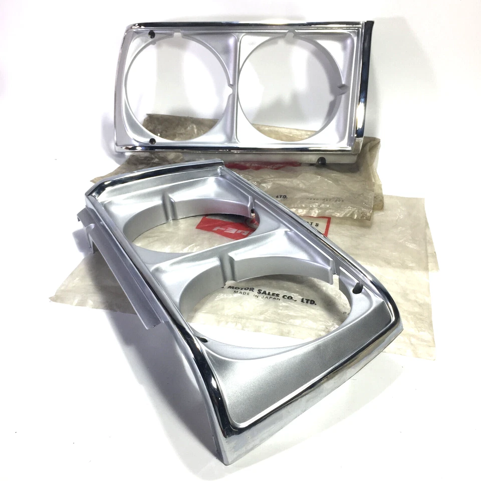 Par de faros de carcasa 1977 1979 Toyota Corona RT100 116 118 genuino nuevo en stock Japón Foto 2 de 4