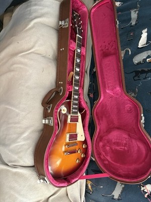 Gibson Les Paul Guitar with Hard Case