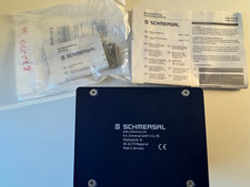 1 Stück Sicherheitszuhaltung Schmersal AZM 4...
