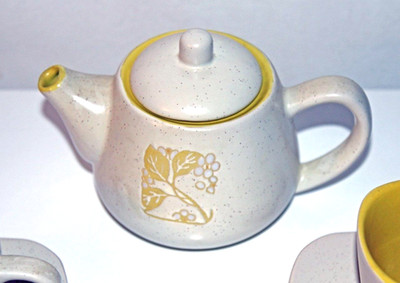 Noritake Folkstone Happy Time Tea Set Teapot Cups Saucers Vintage