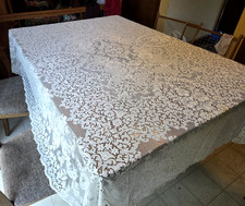 VINTAGE QUAKER LACE TABLECLOTH 70 x 88 FLORAL DESIGN SEE DESCRIPTION