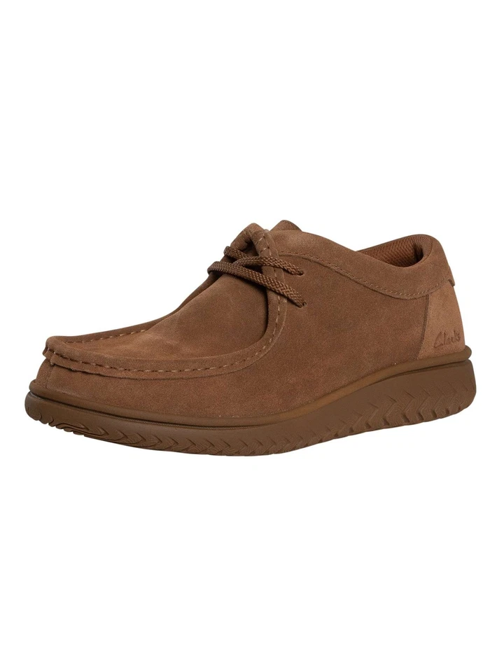 Clarks Men's RelaxLite Low Suede Shoes, Brown