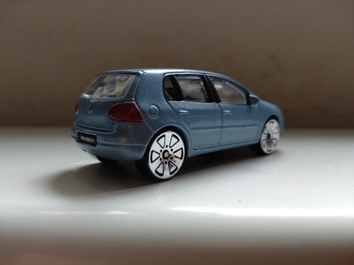 REALTOY VW VOLKSWAGEN GOLF TDI 1/57 #244 - Picture 2 of 6