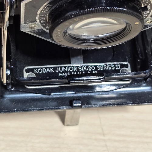 Vintage Kodak Junior Six-20 Series II Folding Camera - Picture 4 of 8