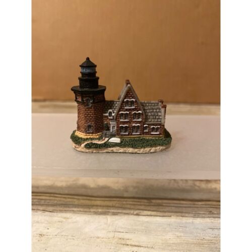 1990s Harbour Lights Spyglass Collection Southeast Block Island Mini Lighthouse - Afbeelding 1 van 13
