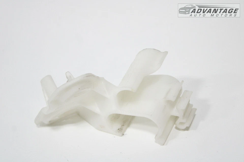 2009-2016 BMW 535I F10 GASOLINE FILLER FUEL TANK PIPE HOSE BRACKET SUPPORT OEM - Image 2 of 4