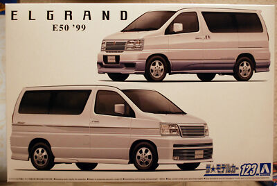 Aoshima 061367 1999 Nissan Elgrand (E50) JDM 1:24