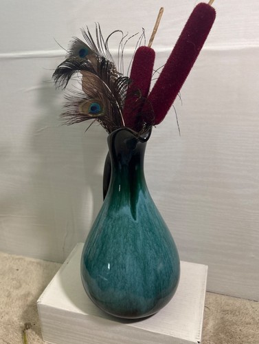 Vtg Blue Mountain Pottery Ceramic Pitcher Vase w/ Peacock & Feather 10"Tall - Picture 2 of 9