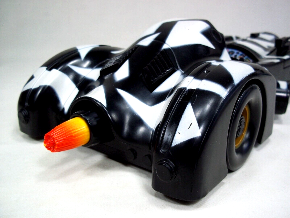 Rare Vintage 1994 Kenner Batman Returns Series 2 Camo Attack
