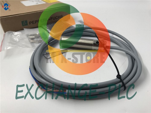 Fuchs P + F photoelectric switch / sensor OBS4000-18GM60-E4 NEW 1PCS - Picture 3 of 6