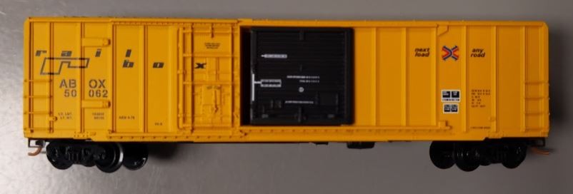 Micro-Trains 02600010 N RailBox 50' Rib Side Plug & Sliding Door Boxcar #50062