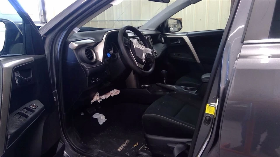 Toyota RAV4 2015 ECM 892200R012 7821 - Imagem 2 de 4