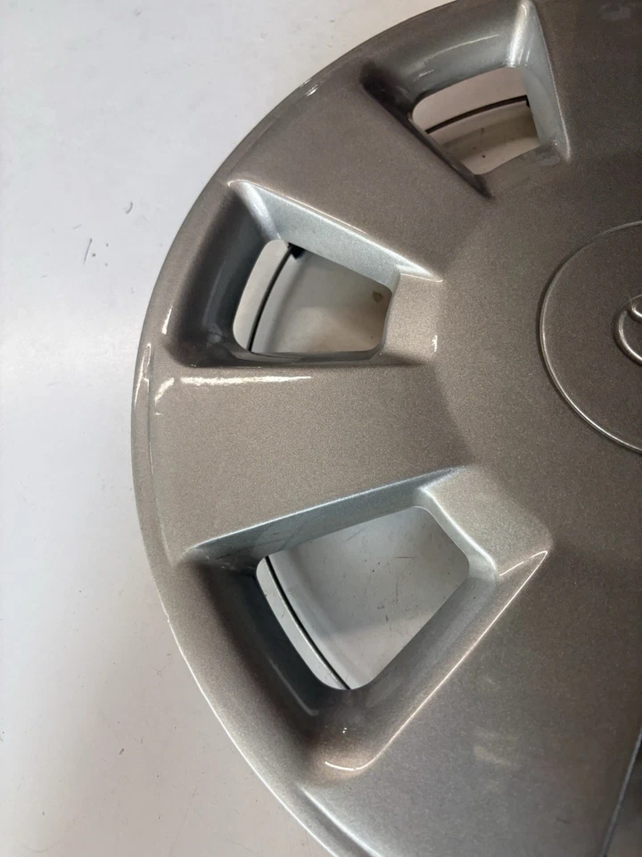 ONE 1992 - 1994 年丰田 Paseo # 61065 14 英寸 7 槽车轮盖轮毂盖 4260216050 — 第 2/4 张图片