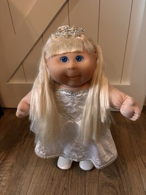 20th Anniversary Edition Cabbage Patch Kids  TRU K-20 With Freckles