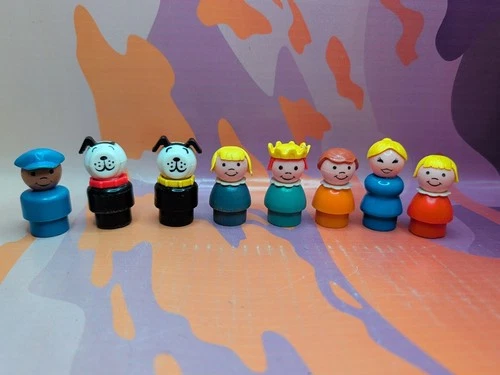 Lot Of 8 Vintage  Fisher-Price Little People Wood /Plastic Figure Policeman