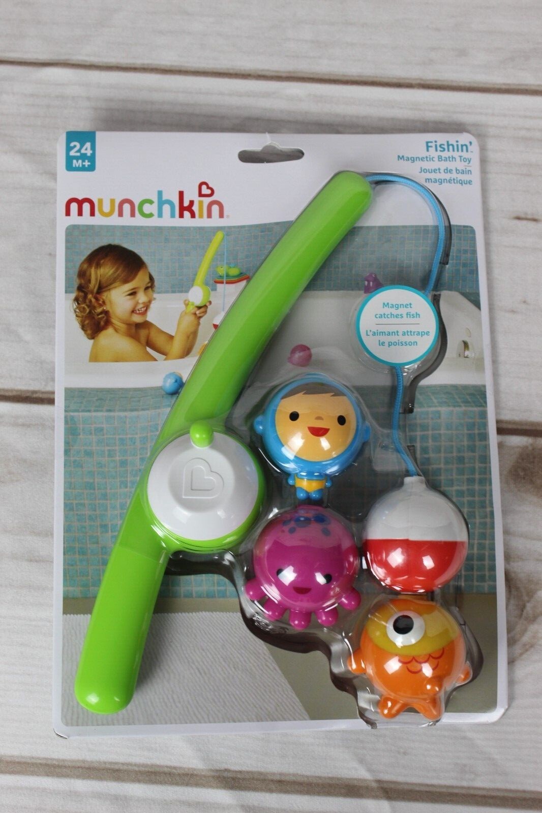 Munchkin Fishin' Bath Toy, Includes Fishing Rod and Bobbers