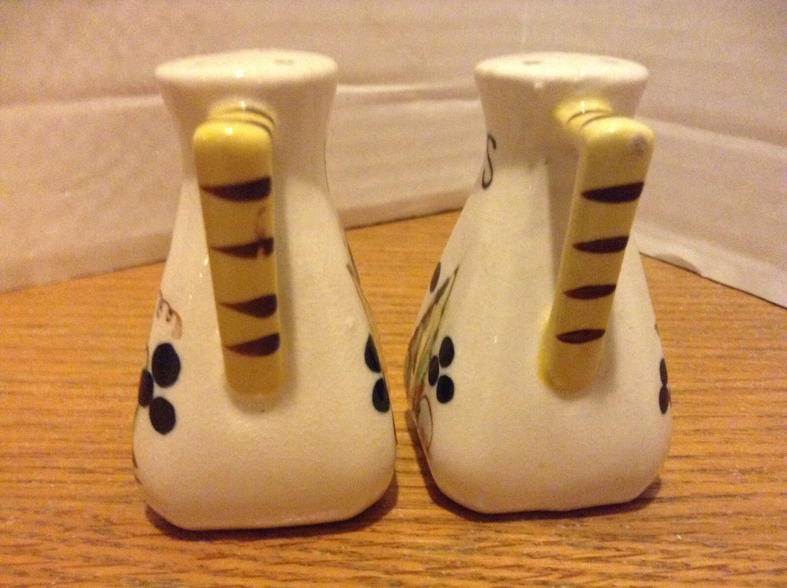 Vintage Ceramic Salt & Pepper Shakers & Cruet - Hand Painted Berries & Leaves 