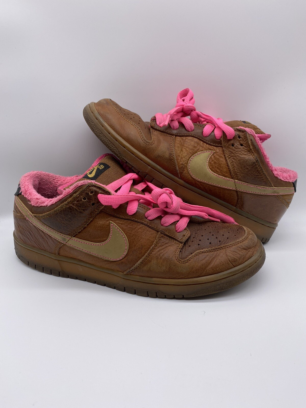 nike sb brown and pink