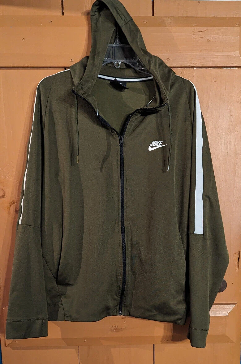 Nike tribute cheap hooded track top