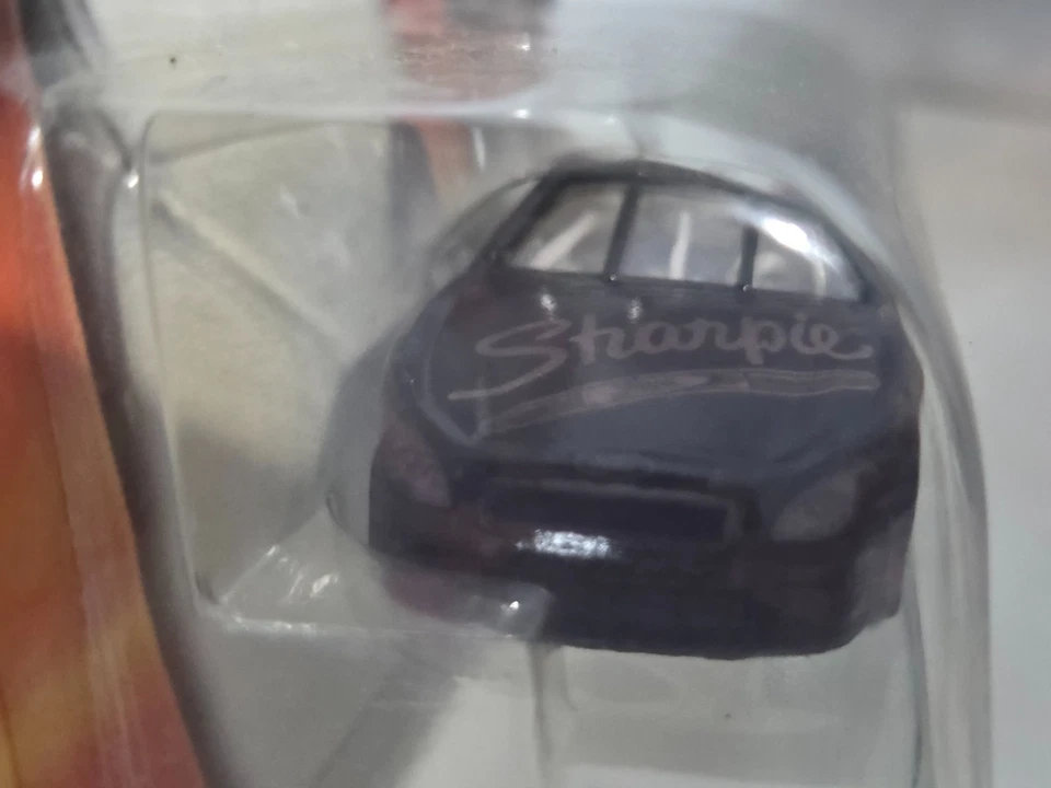 Coche Hot Wheels Sharpie NASCAR 2003 cambio de color Kurt Busch #97 escala 1:64 Foto 4 de 4