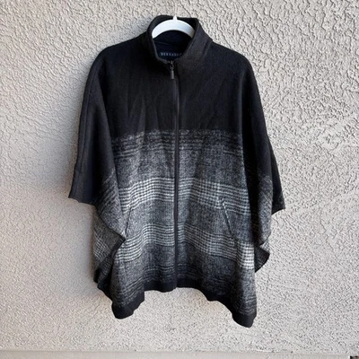 Bernardo Zip Front Black and White Plaid Poncho Sz. S Wool Blend Pockets - Image 1 of 4