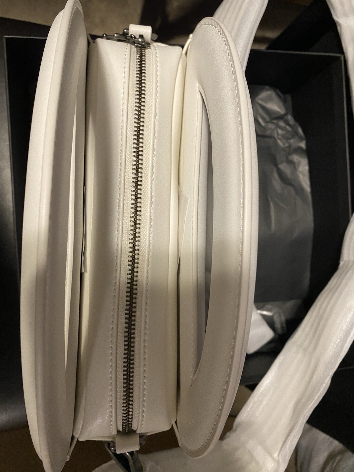 Telfar Large Circle Bag White — image 5