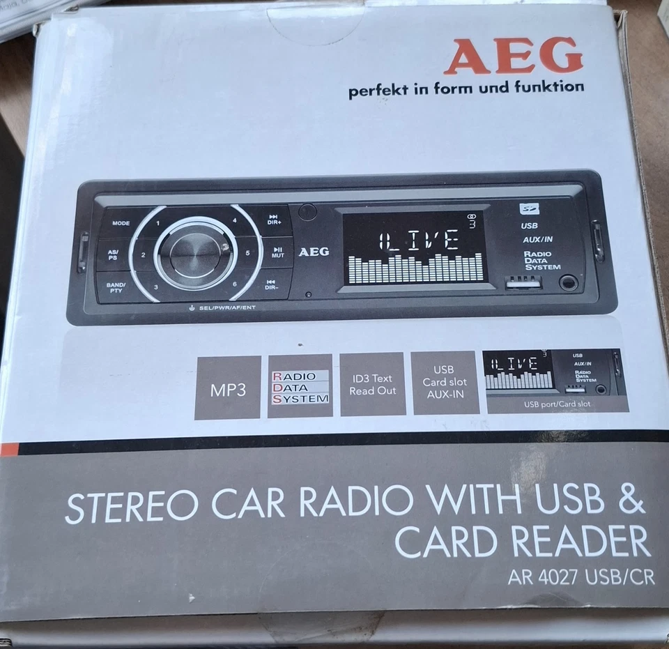 Stereo Autoradio mit USB & Card Reader - Bild 2 von 4