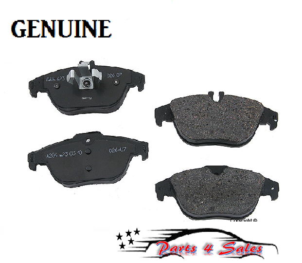 NEW Mercedes GENUINE W204 C300 Luxury Sport Rear Brake Pad Set 006 420