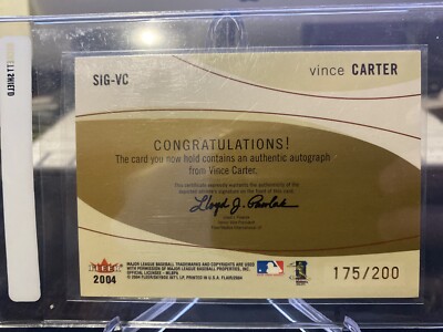 2004 Flair Significant Cuts Vince Carter Auto /200 Blue Jays 