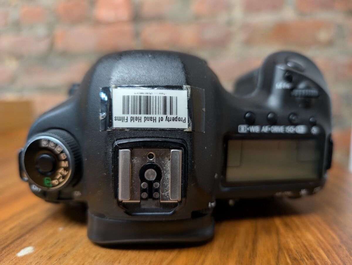 Canon EOS 5D Mark III DSLR - Shutter Count: 68,112 (S/N Canon EOS 5D Mark III DSLR - Shutter Count: 68,112 (S/N