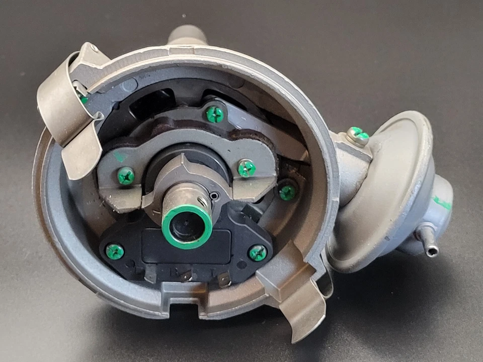 Distribuidor y módulo electrónico HEI remanufacturado Cardone 31-622 Foto 3 de 4