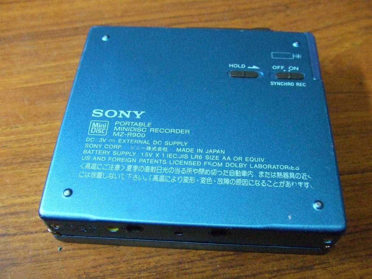 SONY MZR900 Blue Recording MD WALKMAN Minidisc Player Only Playback