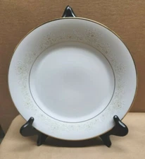Noritake China Dearest 2034 Pattern Dinner Plate
