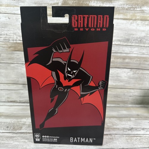 McFarlane DC Multiverse ANIMATED BATMAN BEYOND CHASE Edizione Platino - Foto 5 di 5