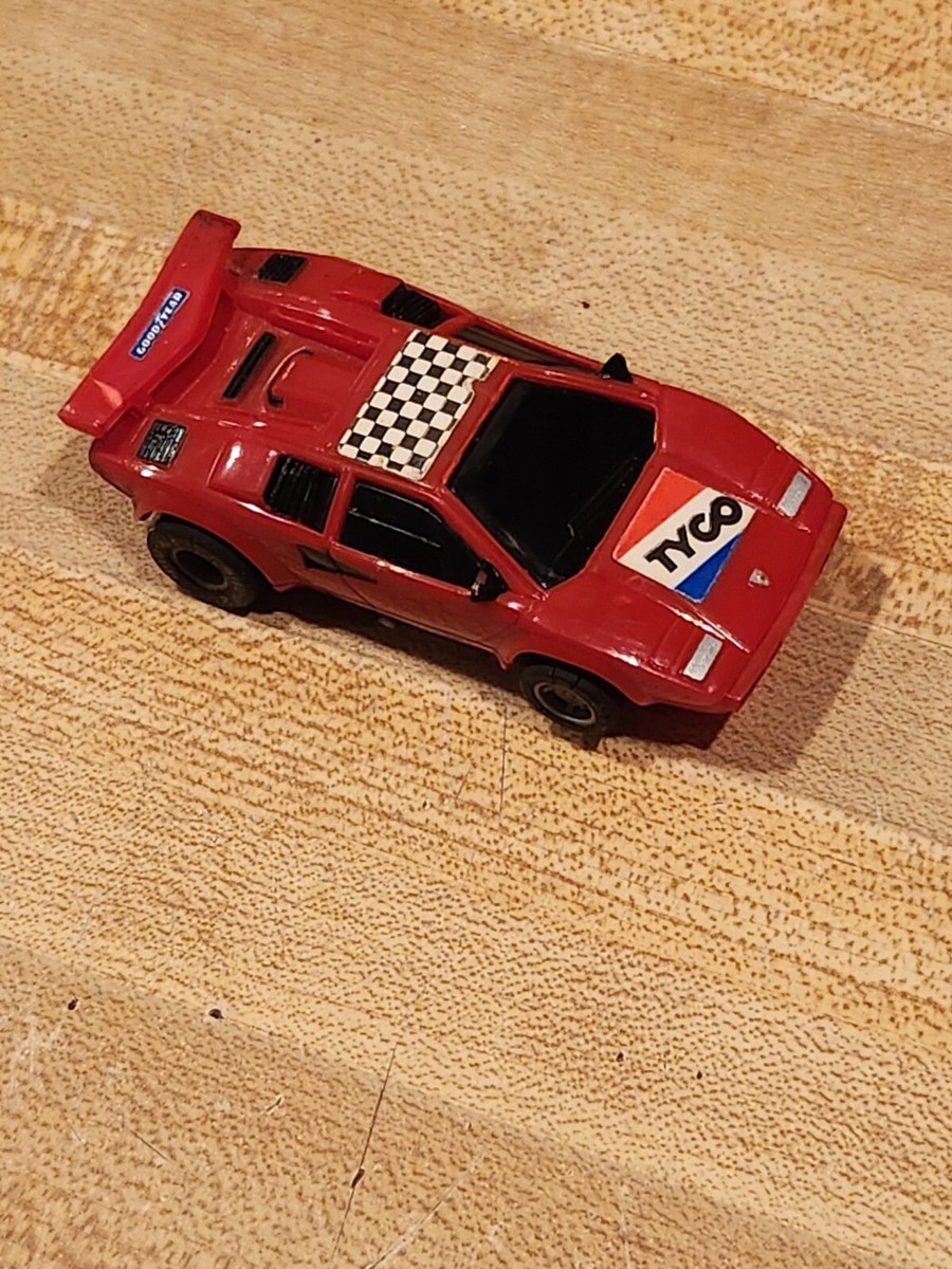 TYCO Slot Car Lamborghini Countach Red Car RUNS!! Vintage