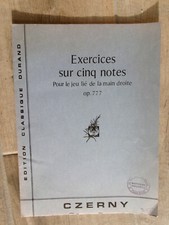 " Exercices sur cinq notes, Jeu lié main droite op.777, CZERNY n°9385