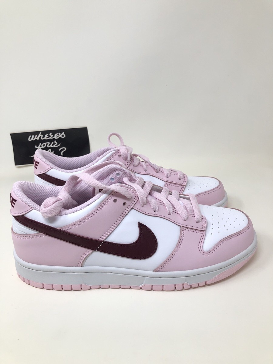 nike dunk low triple