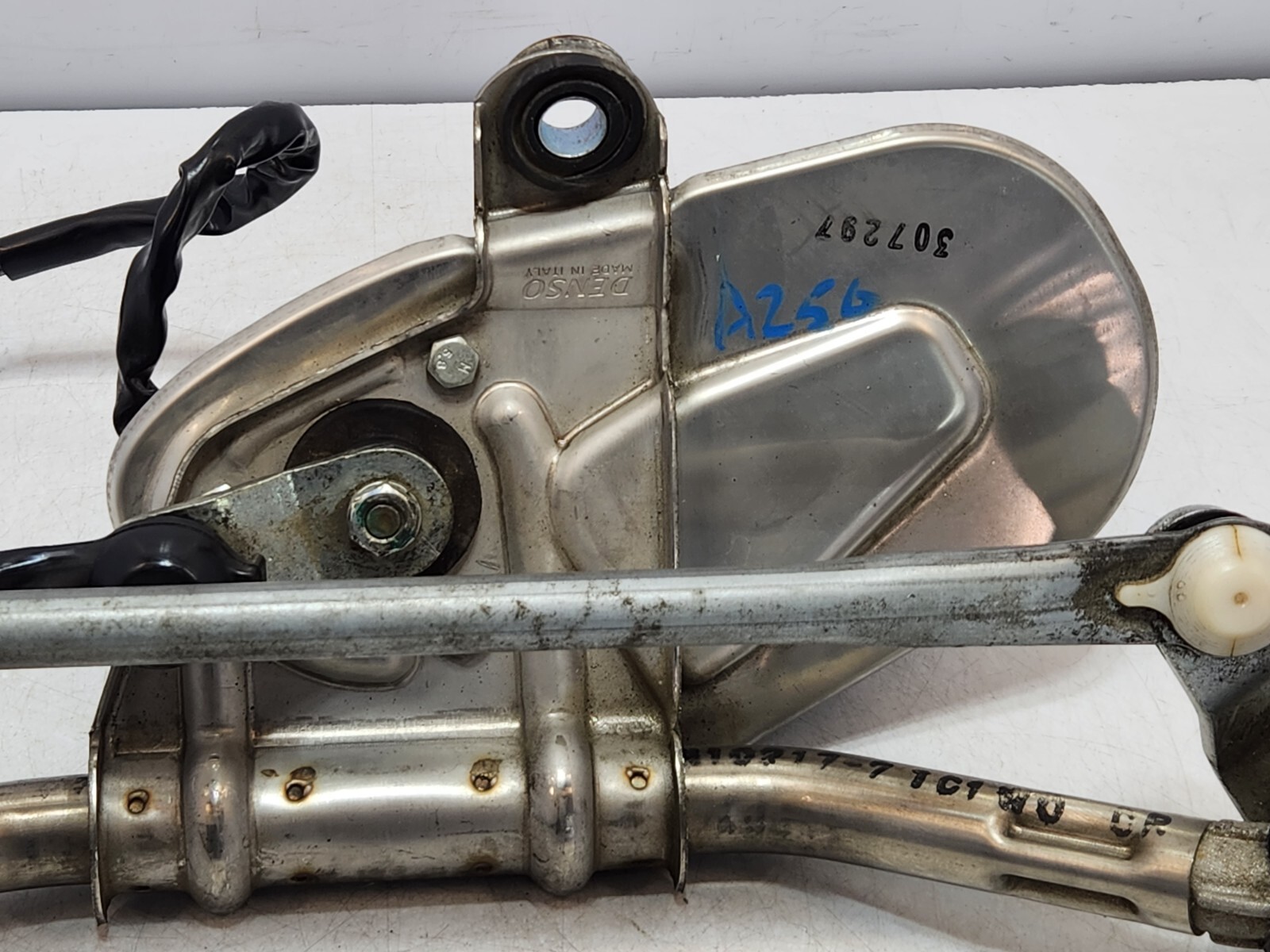 ✅ 03-08 OEM Maserati Quattroporte Front Windshield Wiper Motor Assy W/ Linkage