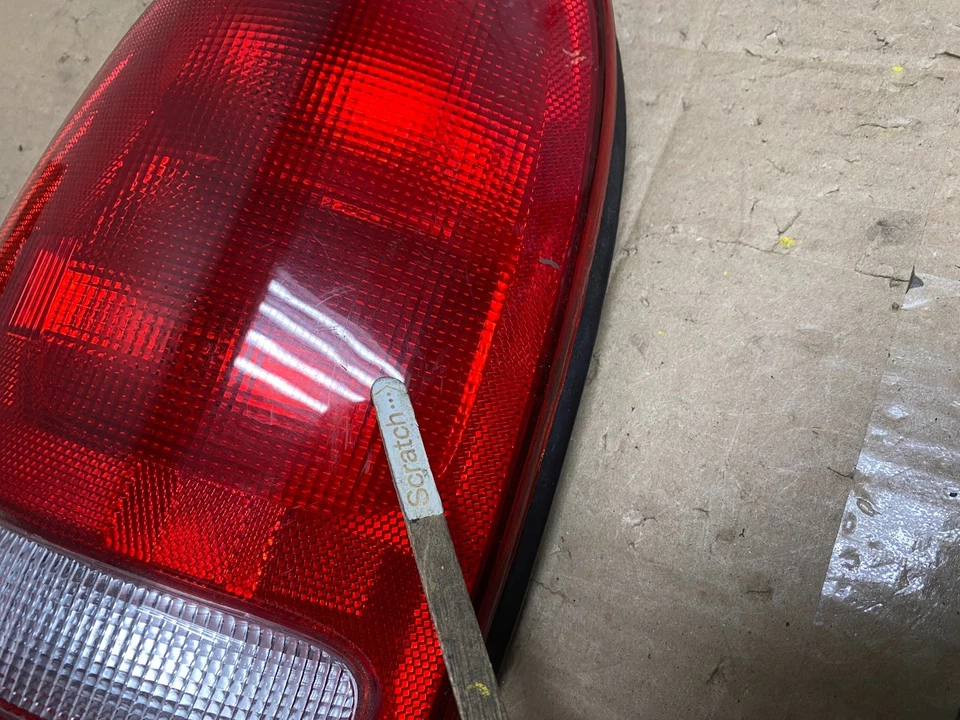 Luces traseras izquierda+derecha Dodge Durango 1998 a 2003 DEPO U6883 DW Foto 4 de 4