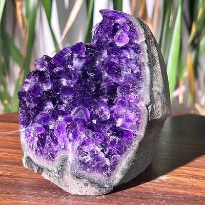 1.45LB Natural Beautiful Amethyst Quartz Cave Crystal Specimen