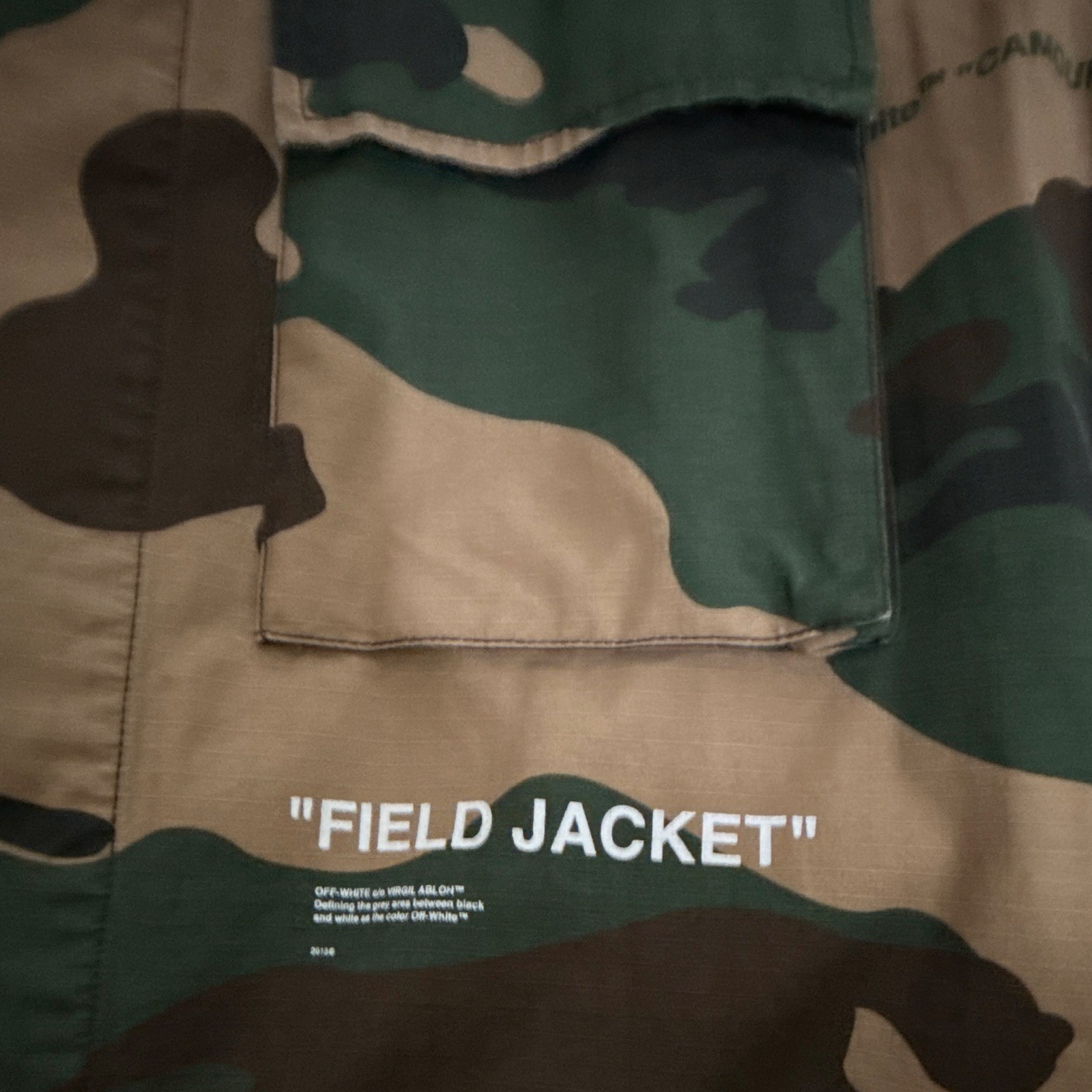 Off-White Camouflage Field Military Jacket Button Front Pockets Size L image 3