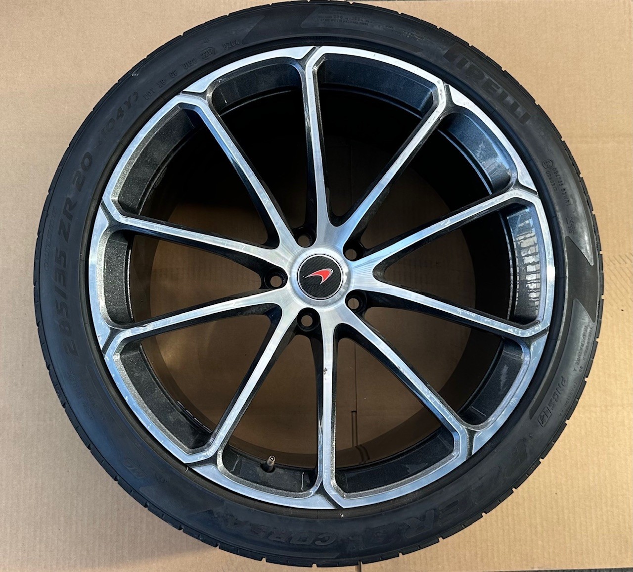 16-21 MCLAREN REAR ALLOY DISC WHEEL RIM 10J"x20" WITH TIRE 285/35 A-011823 OEM