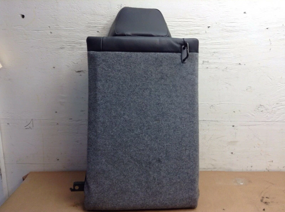 Asiento superior trasero izquierdo del conductor Volvo S60 negro 2001 2002 2003 2004 2005 - 2008:Y Foto 2 de 4