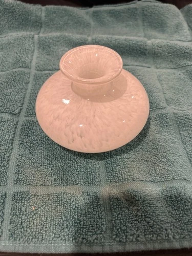 vintage Durand Kimble or murano art glass vase in a white cluthra decor