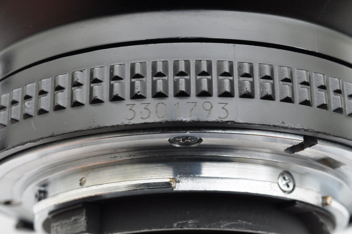 Nikon AF Micro Nikko 105mm f2.8D [Near MINT] Macro Lens From Japan