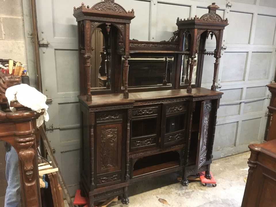 ARMARIO APARADOR HERTER TALLADO PALISANDRO Foto 2 de 4