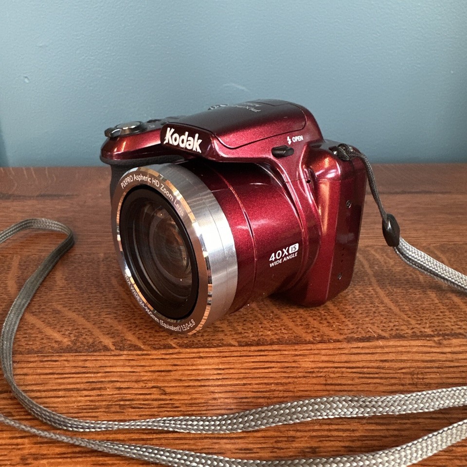 KODAK PIXPRO AZ401 Bridge RED Digital Camera 16MP 40X Optical Zoom