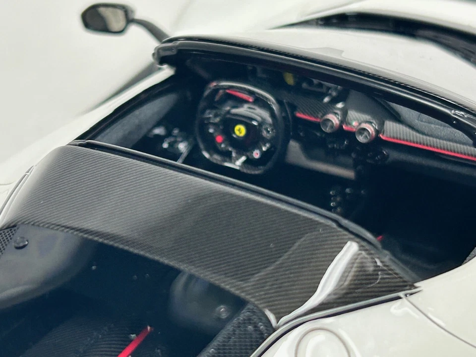 1/18 SPM Models Ferrari LaFerrai Aperta  in White Carbon base 15 pcs LAST ONE - Image 3 of 4