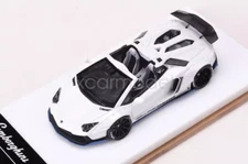 FW 1:64 White Aventador LP700 Convertible LBWK Sport Model Diecast Resin Car