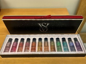 Victoria&rsquo;s Secret Ultimate Mist Exploration 12pc Mini Body Mist Gift Set Travel
